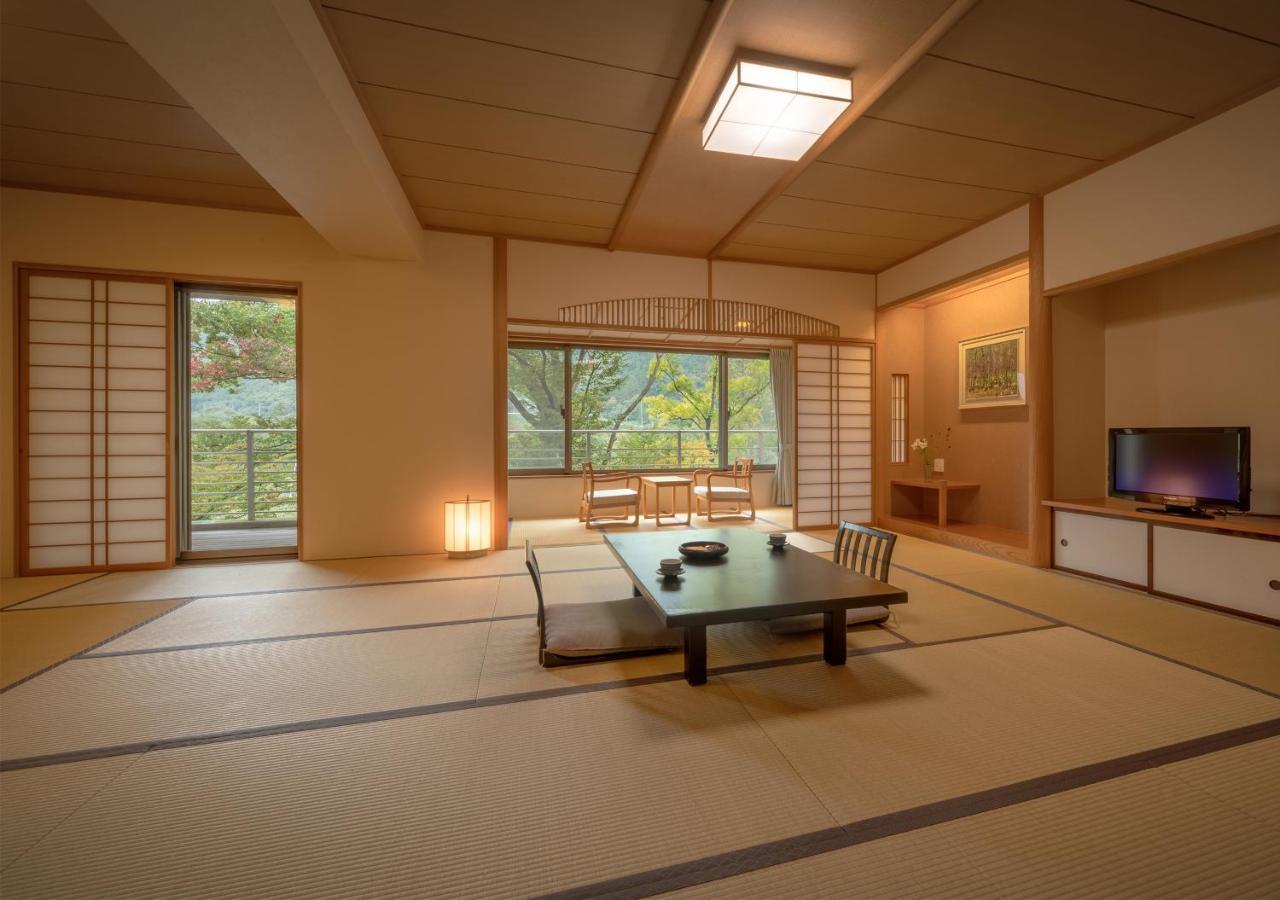 Hotel Iizaka Onsen Surikamitei Ohtori Fukushima  Esterno foto